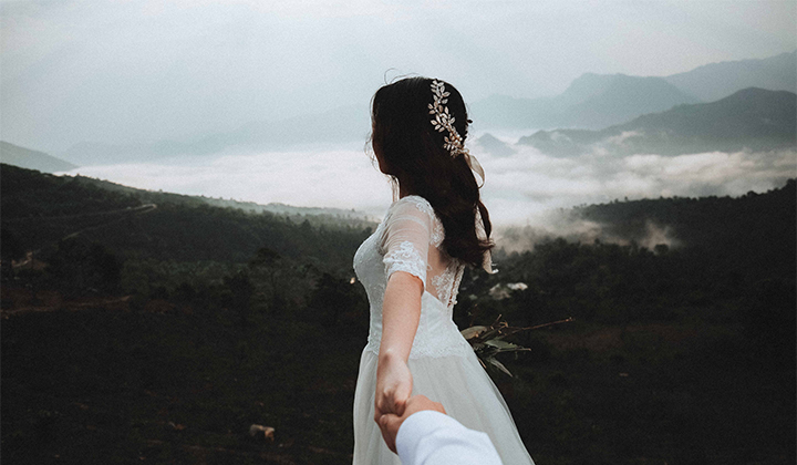 A Breakdown Of This Week's Most Insufferable New York Times Marriage Announcement