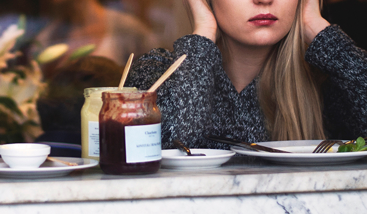 Things Girls Do After Graduation: Quit